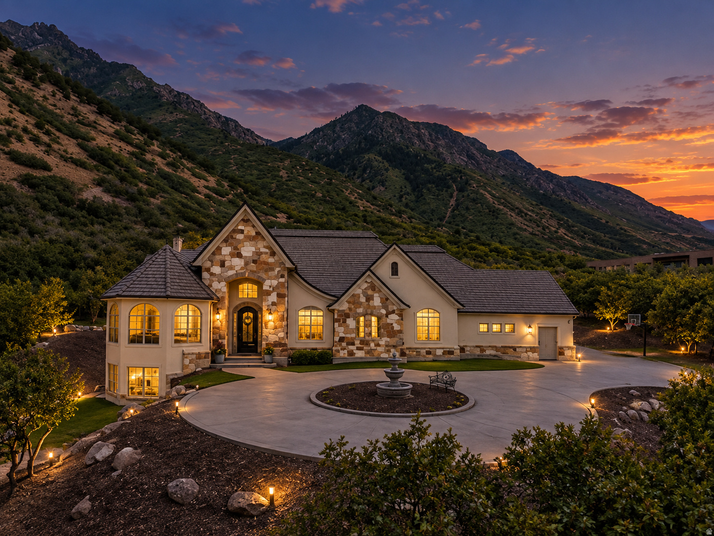 1454 E BALD MOUNTAIN CIR