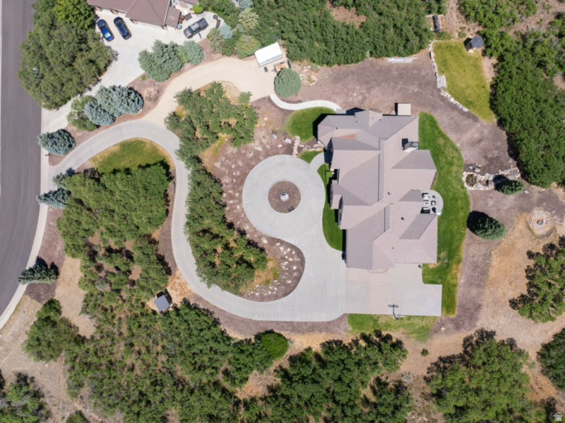1454 E BALD MOUNTAIN CIR