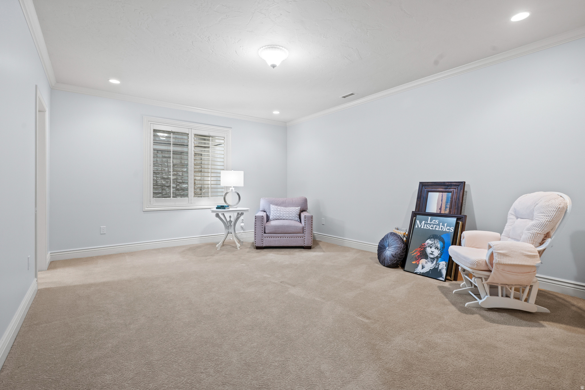 1454 E BALD MOUNTAIN CIR