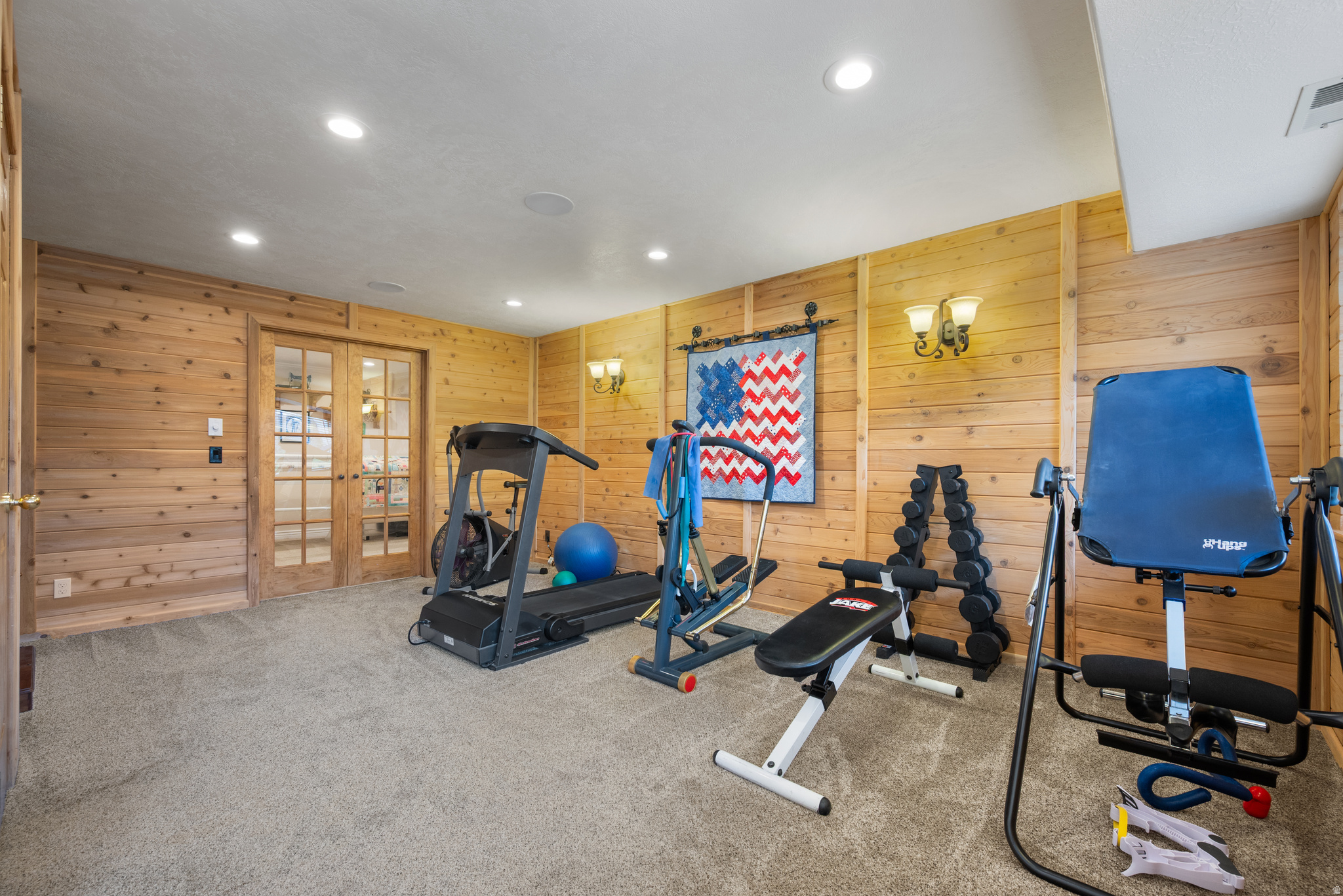 3957 W HONEY LOCUST LN