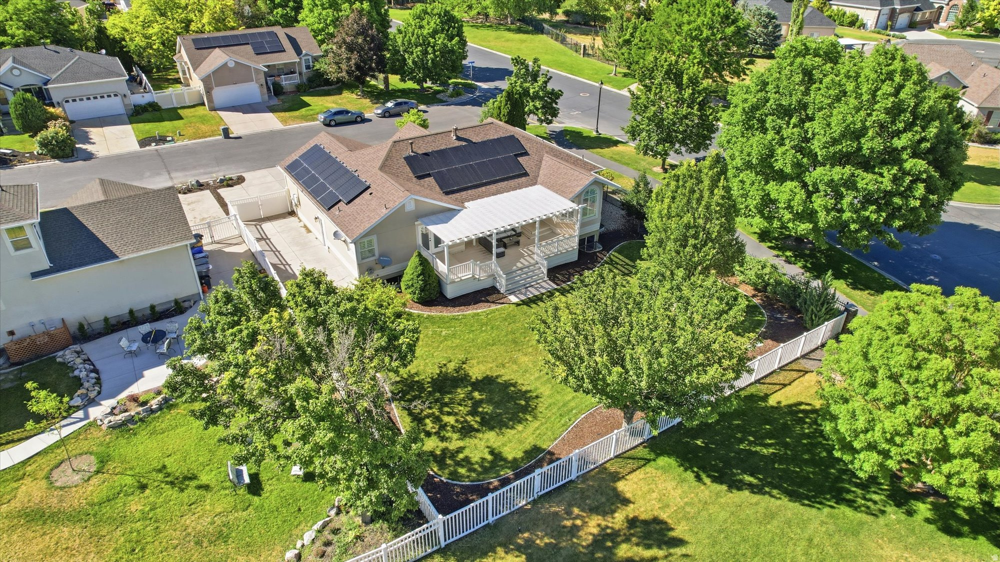103 E SETTLER RD