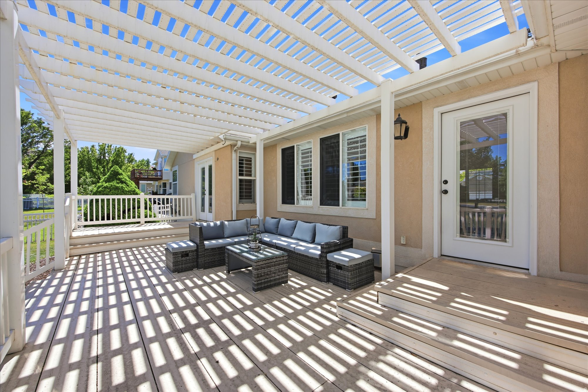 103 E SETTLER RD