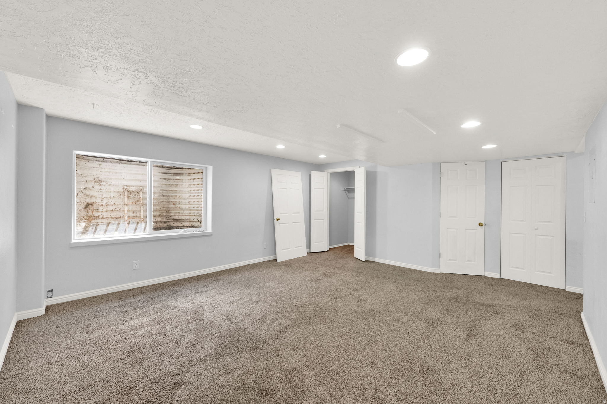3876 N DAVENCOURT LOOP