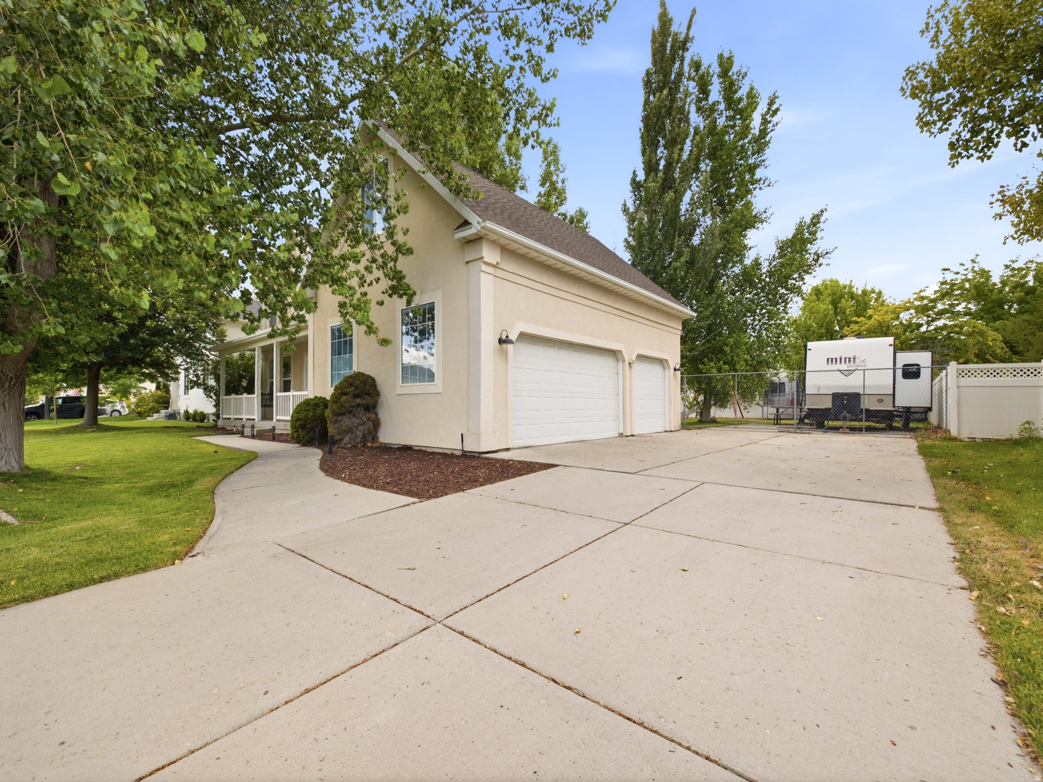 1465 E OSPREY WAY