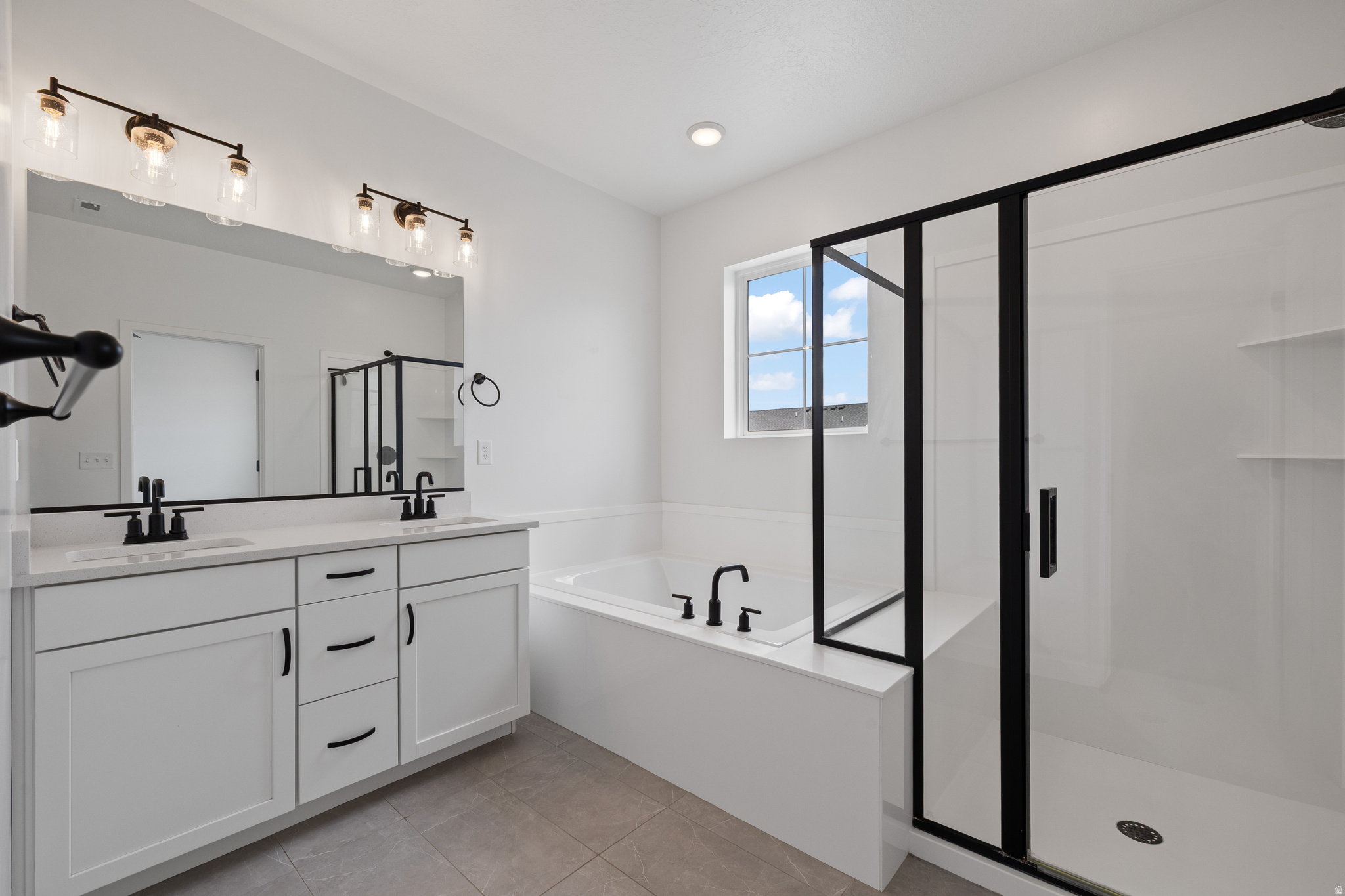 11627 S SILVER POND DR