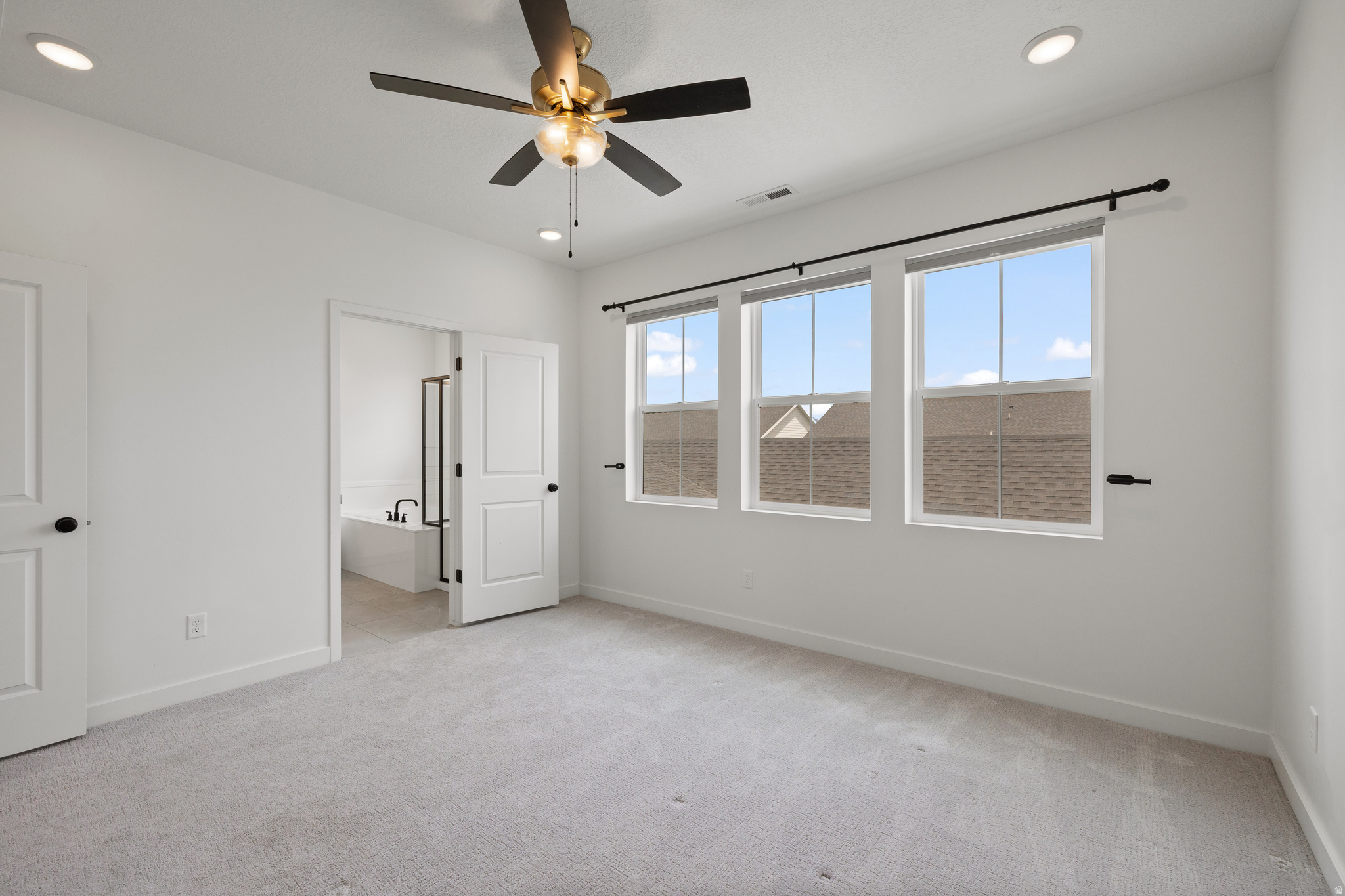 11627 S SILVER POND DR
