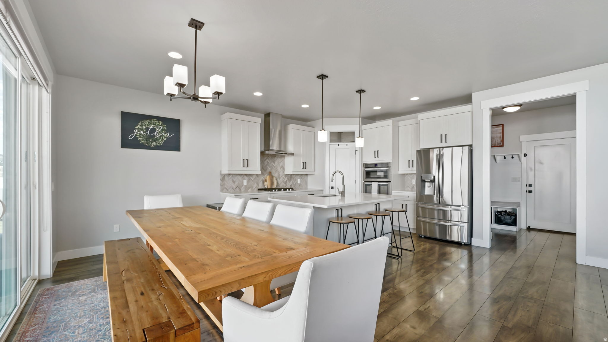1224 W PEAK PL
