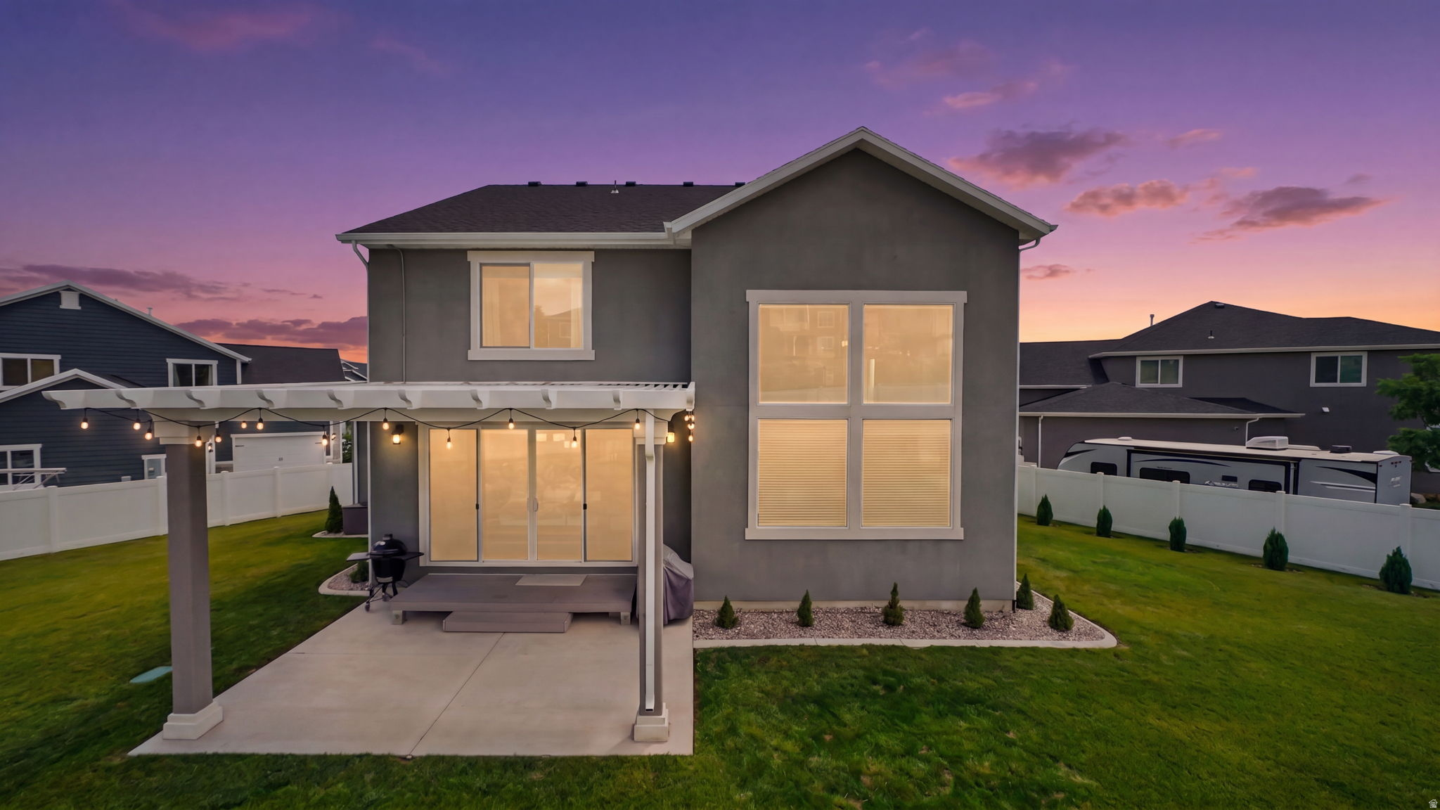 1224 W PEAK PL
