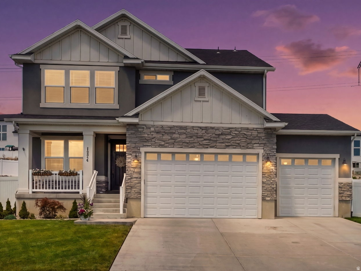 1224 W PEAK PL