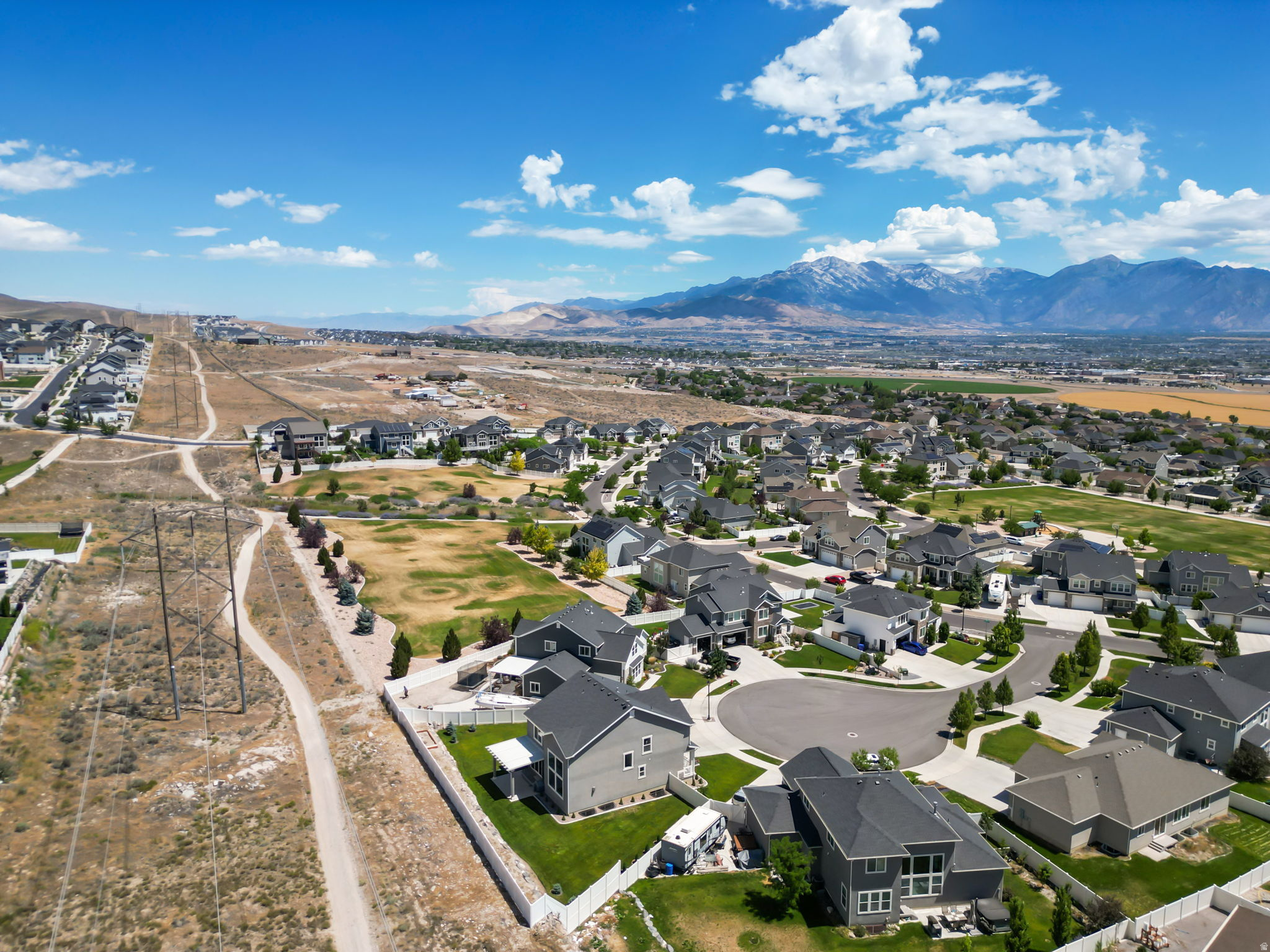 1224 W PEAK PL