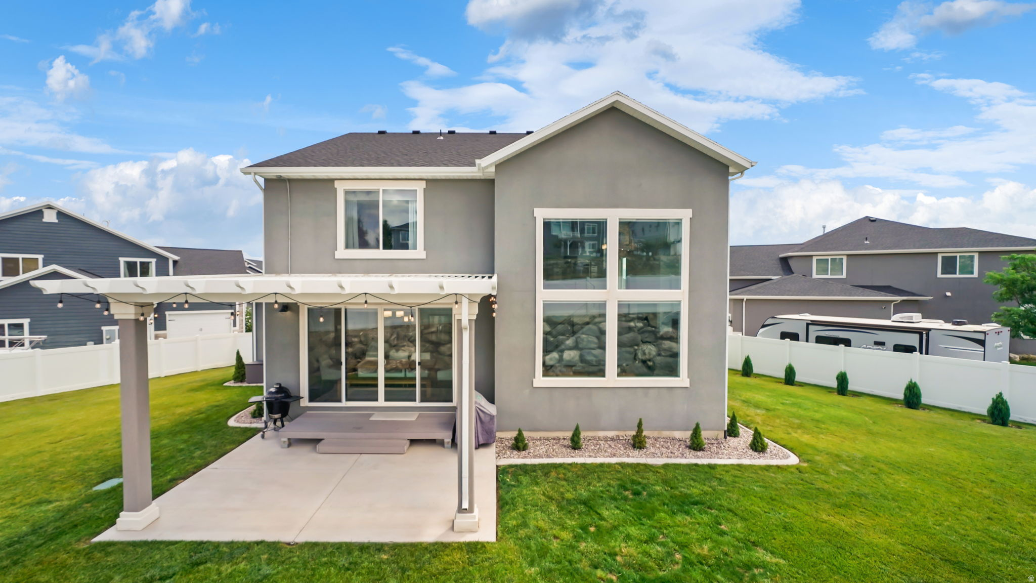 1224 W PEAK PL