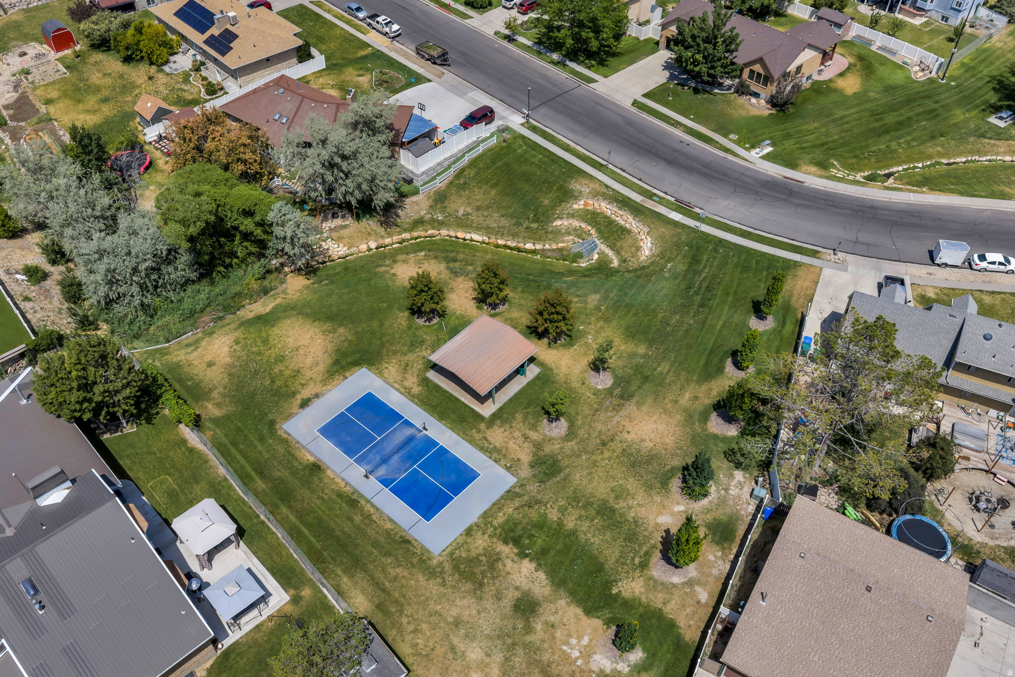 1225 W MATTHEWS WAY
