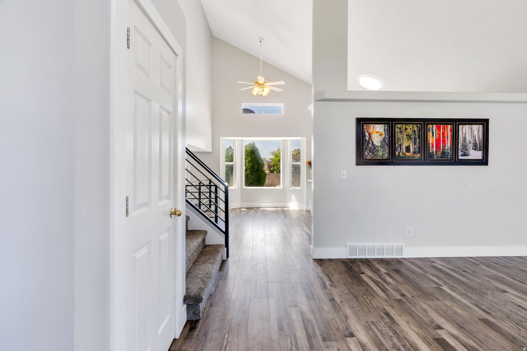 1225 W MATTHEWS WAY