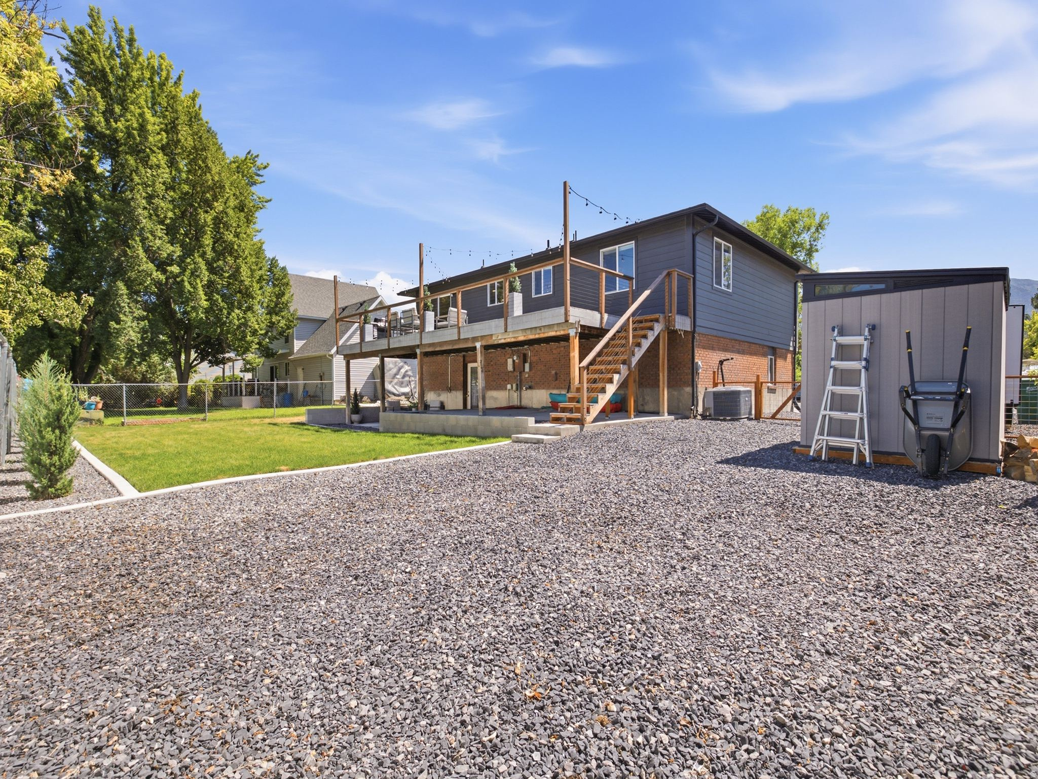 161 N 2770 W