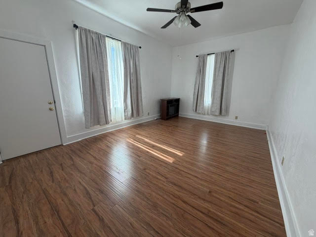 350 W MAIN ST