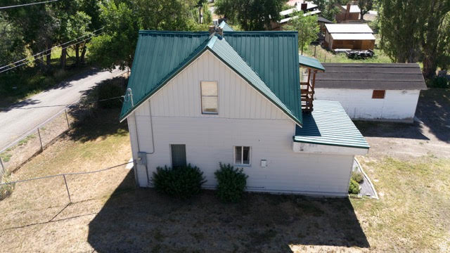 350 W MAIN ST