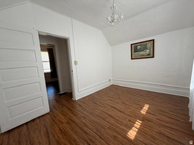 350 W MAIN ST