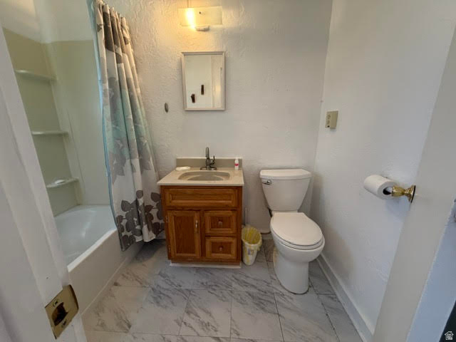 350 W MAIN ST