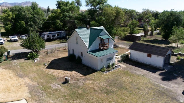 350 W MAIN ST