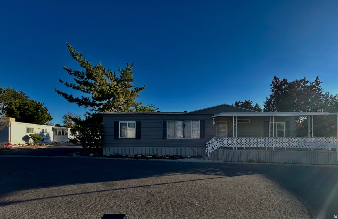 4568 S FOXGLOVE DR #109