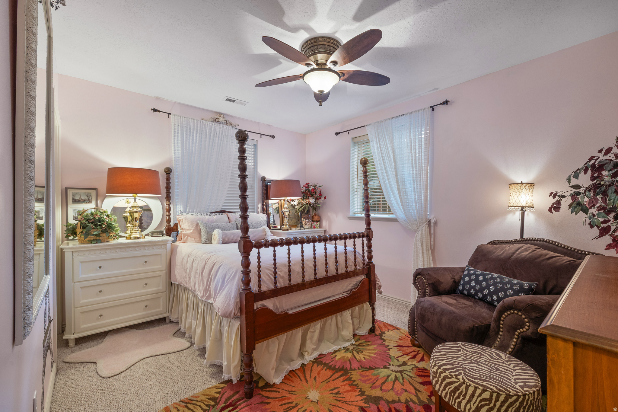 475 E SILVERLEAF DR
