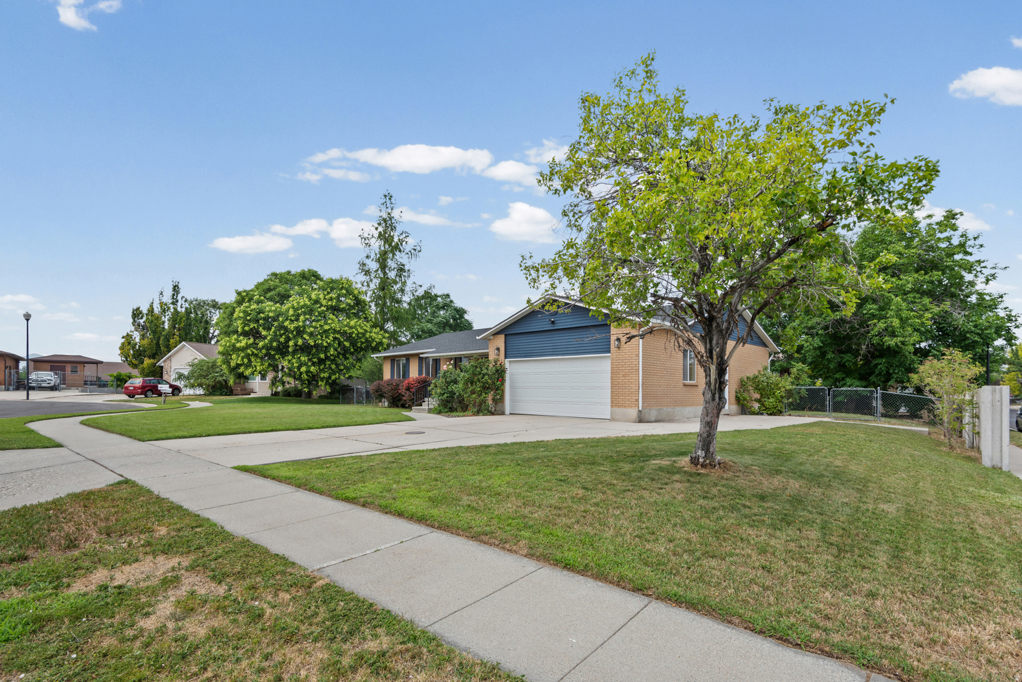 341 E HEATHER RIDGE CIR