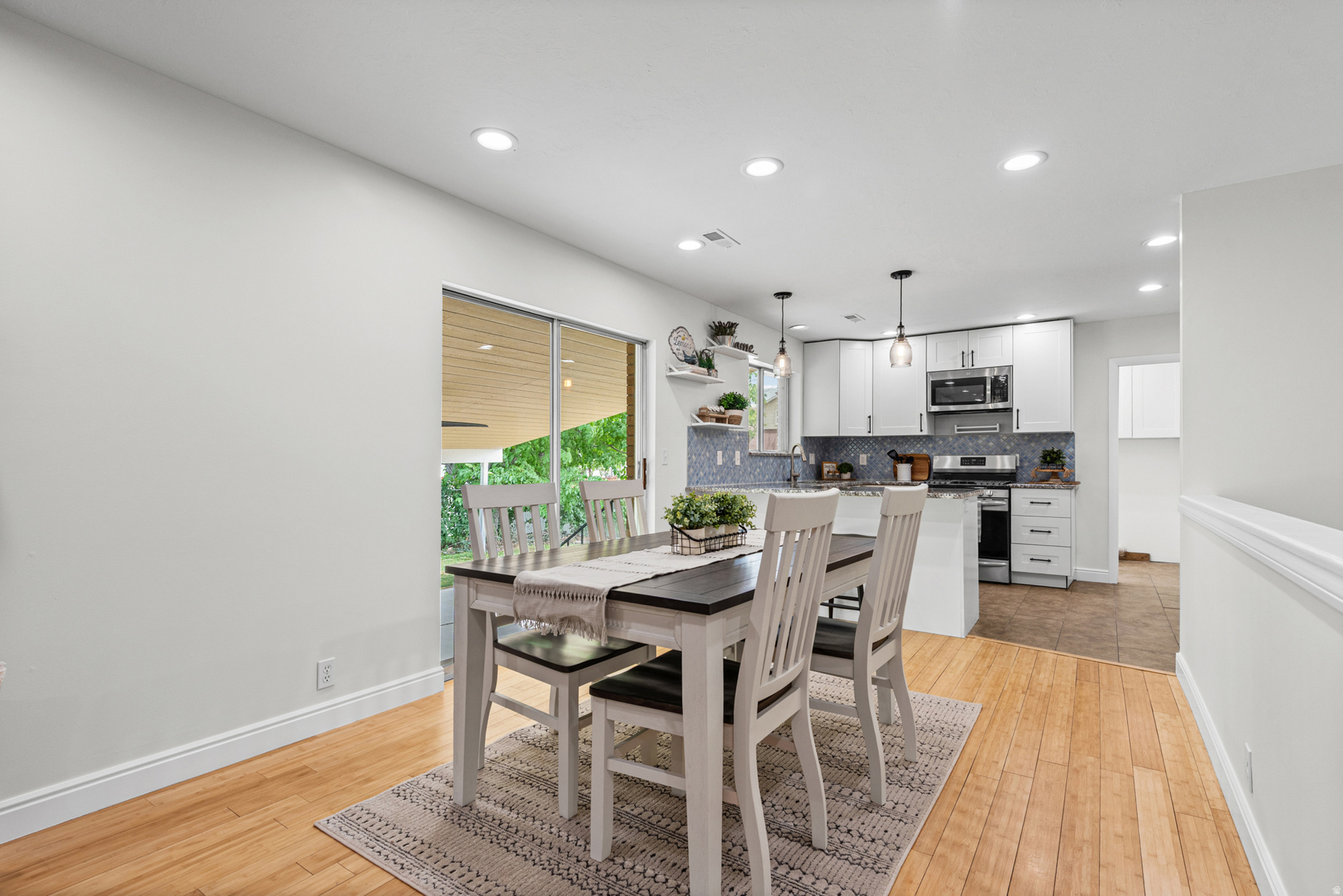 341 E HEATHER RIDGE CIR