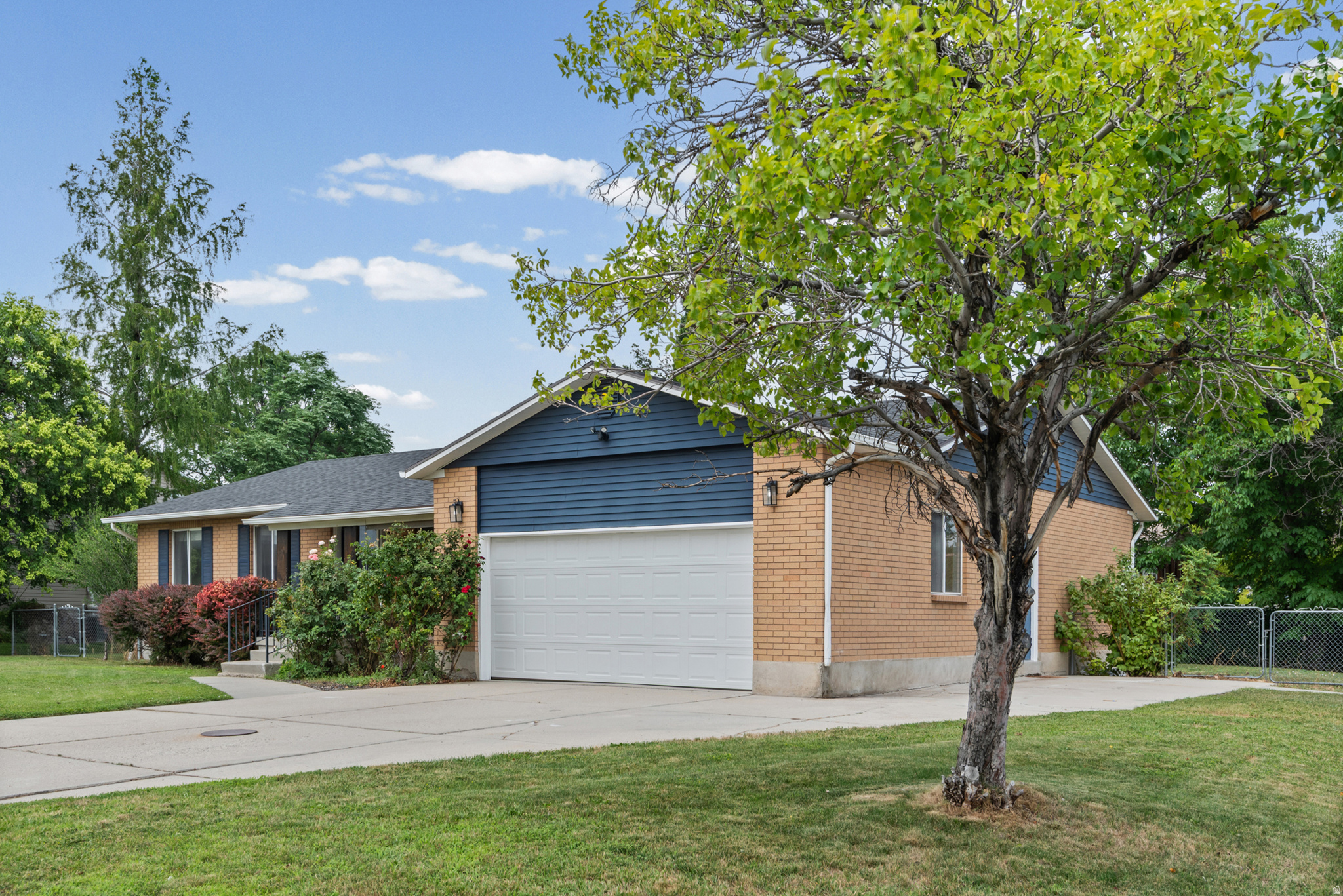 341 E HEATHER RIDGE CIR