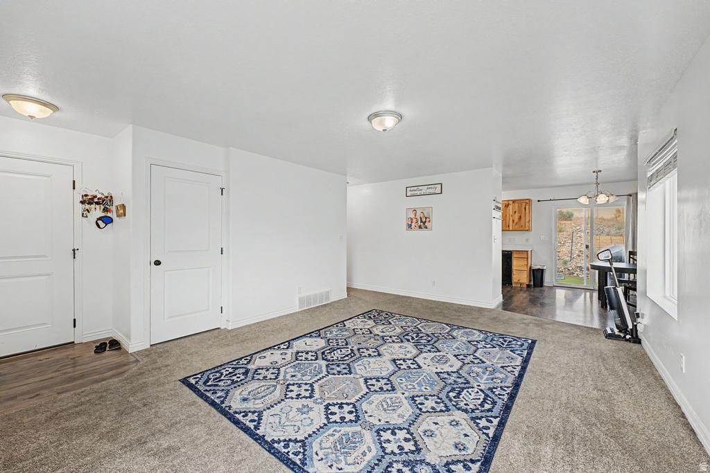 1692 S WINDEMERE