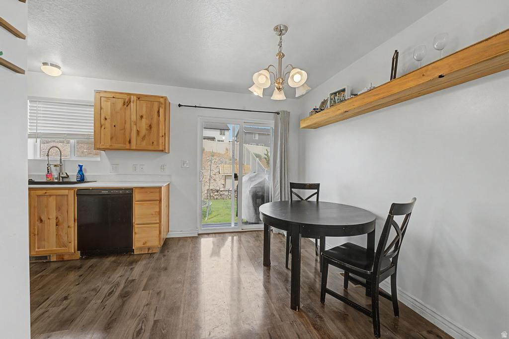 1692 S WINDEMERE