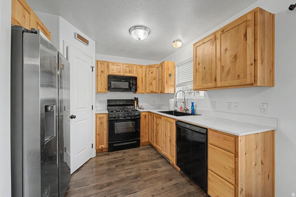 1692 S WINDEMERE
