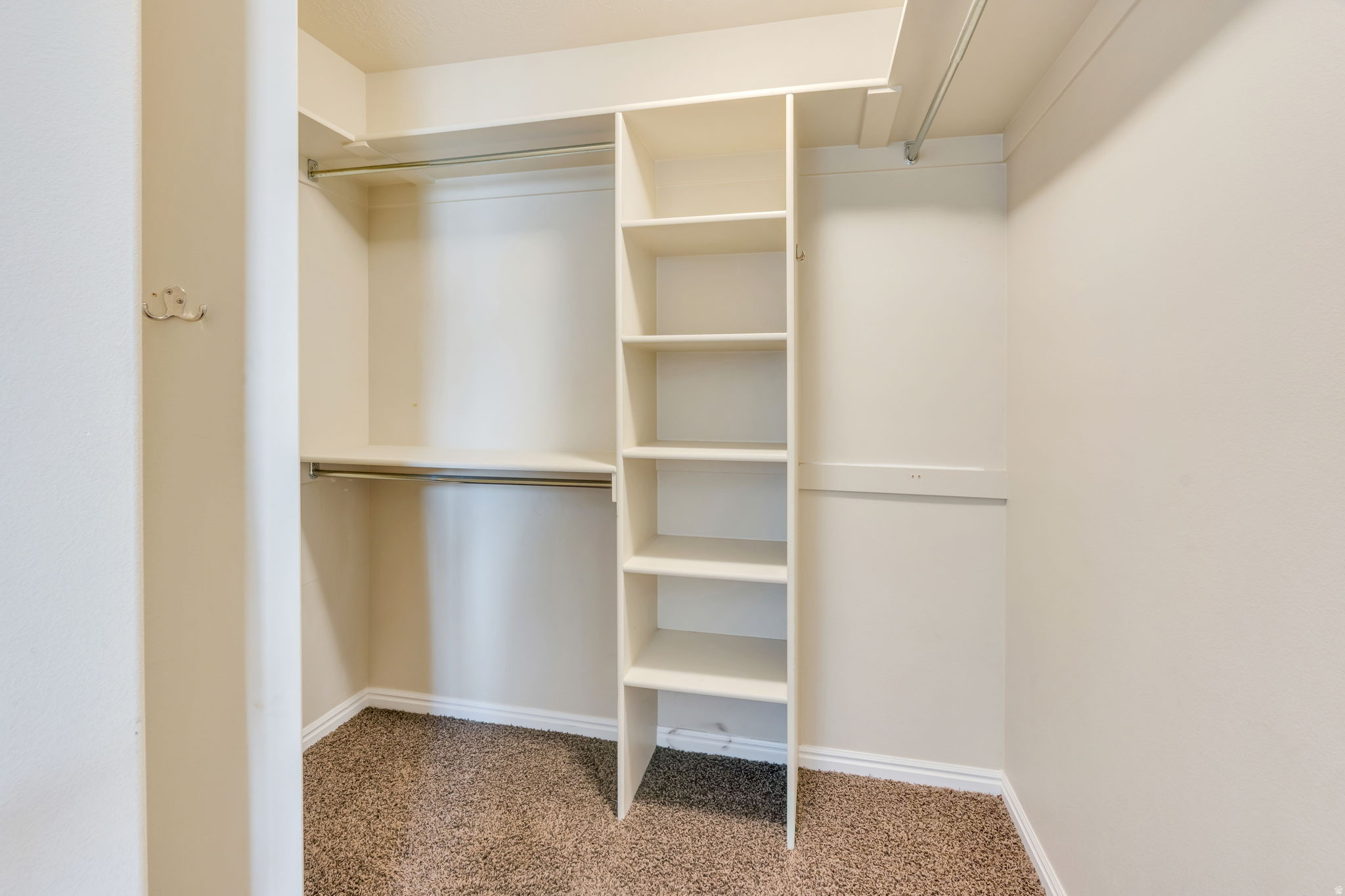 193 E SANTA FE DR