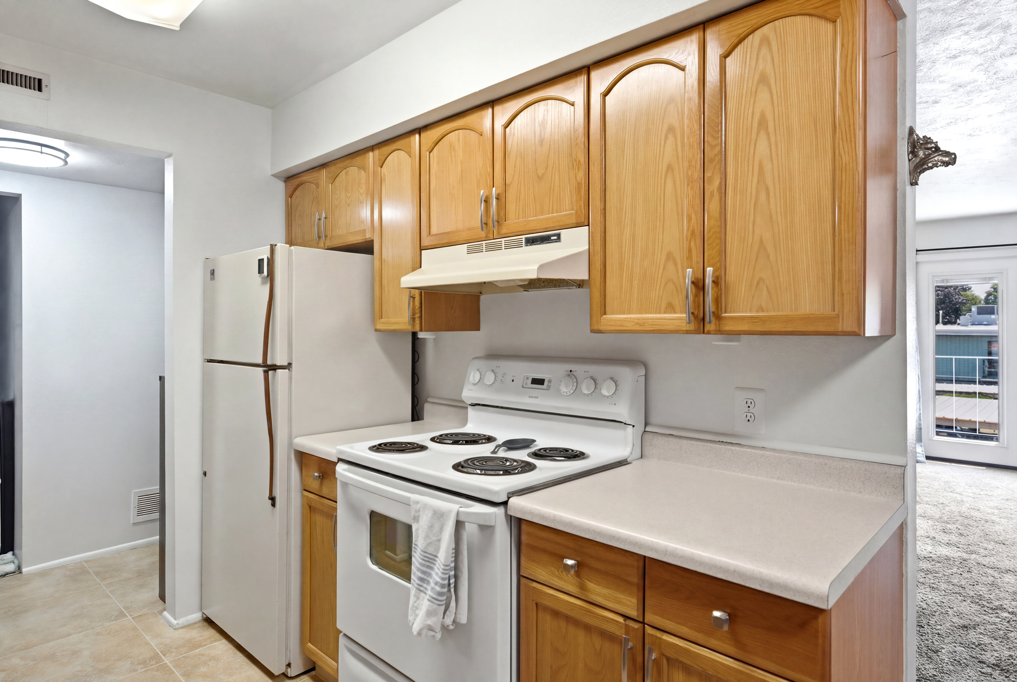 20 W LESTER AVE #B26