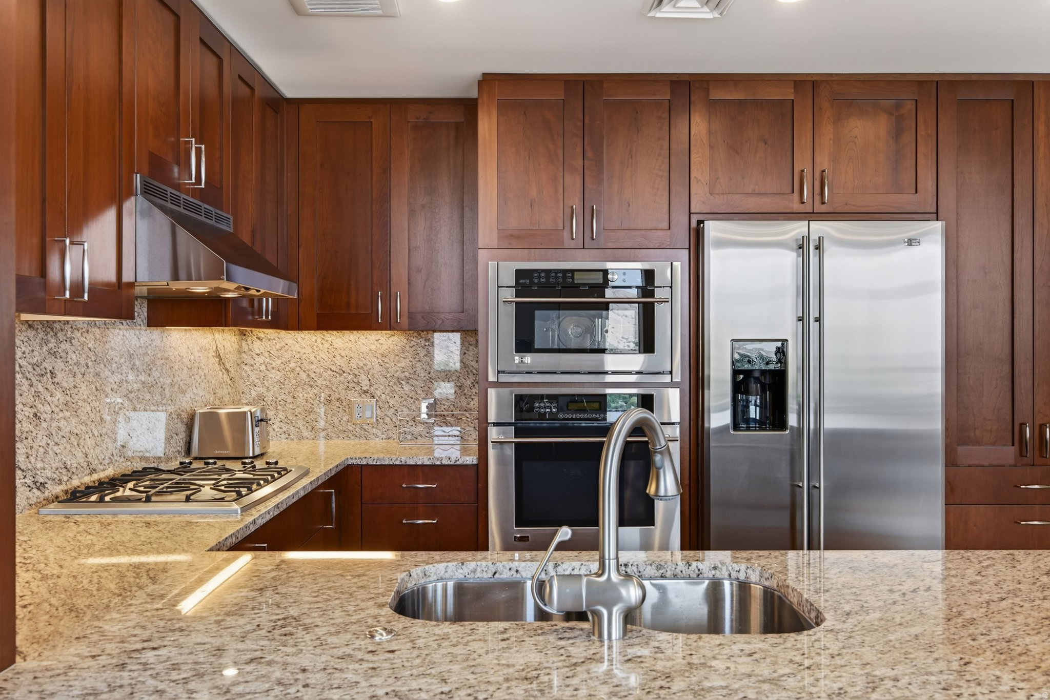 99 W SOUTH TEMPLE #2406