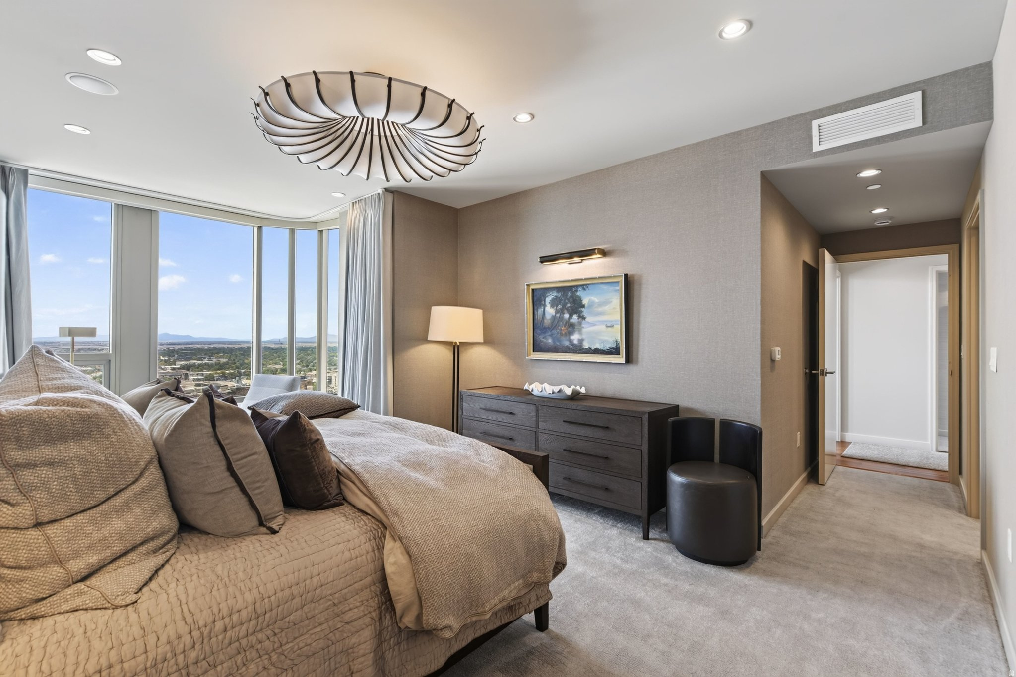 99 W SOUTH TEMPLE #2406