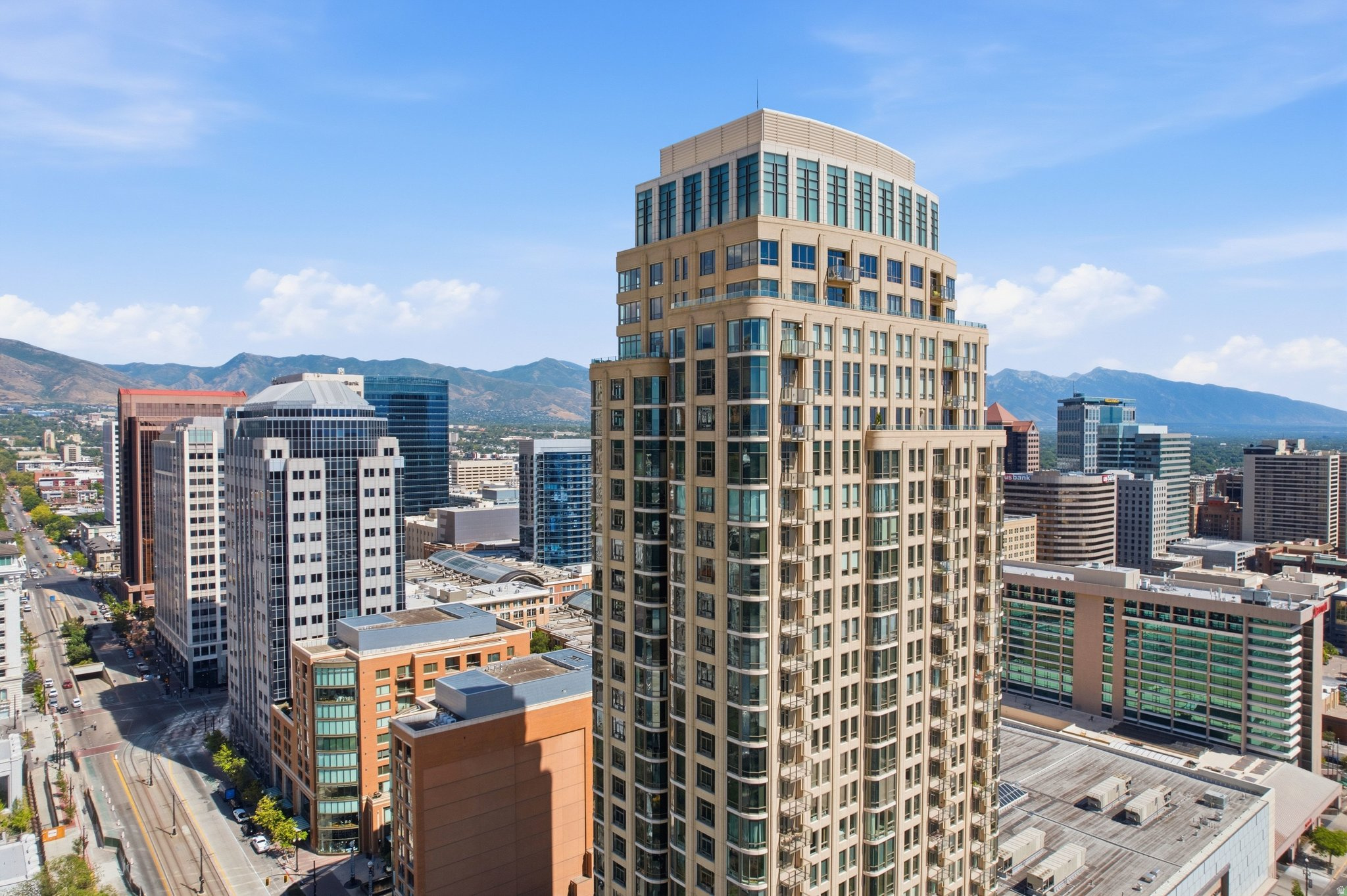 99 W SOUTH TEMPLE #2406