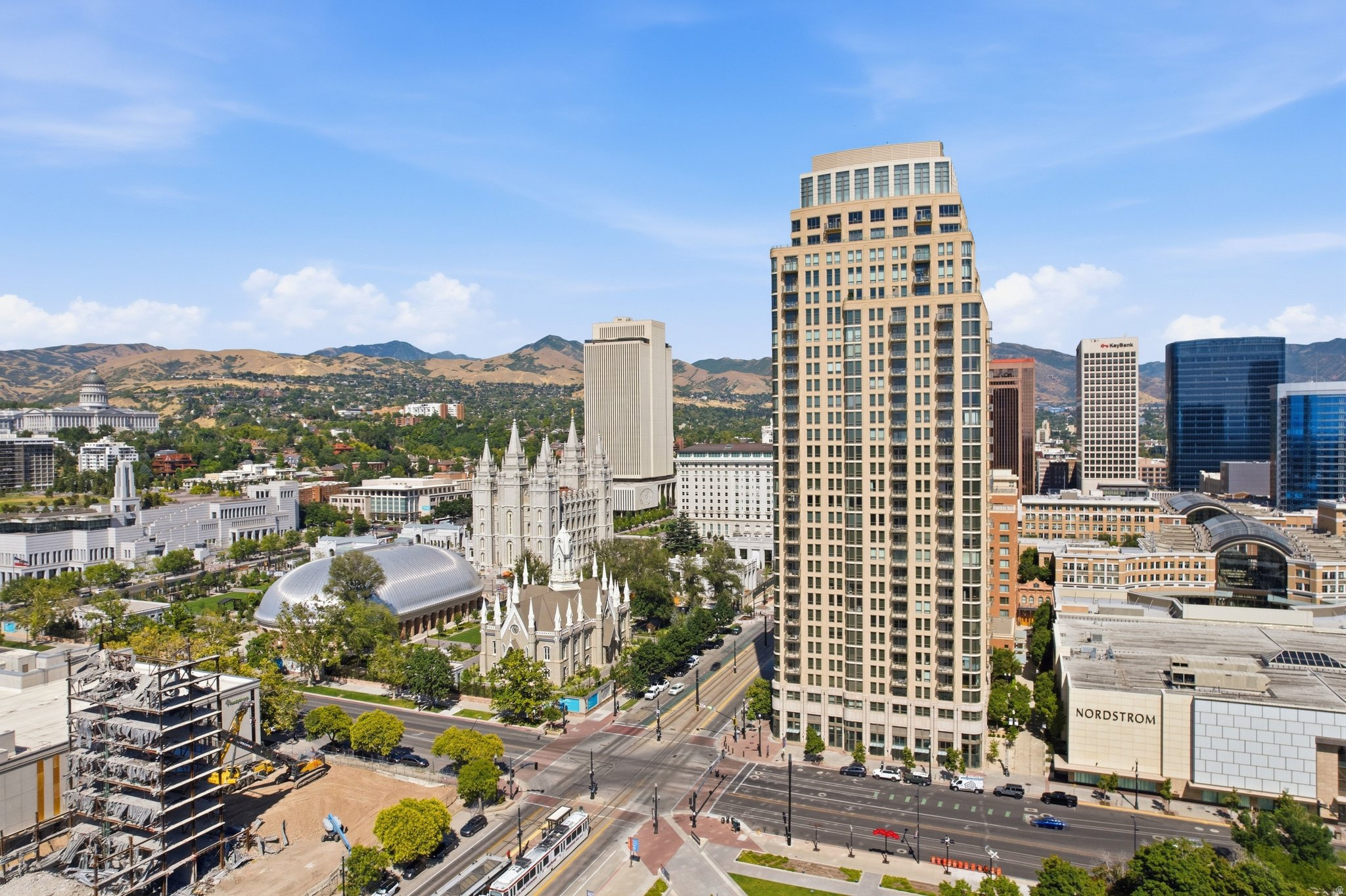 99 W SOUTH TEMPLE #2406
