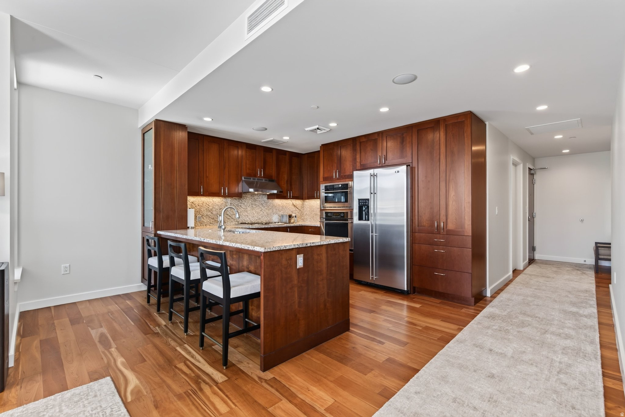 99 W SOUTH TEMPLE #2406