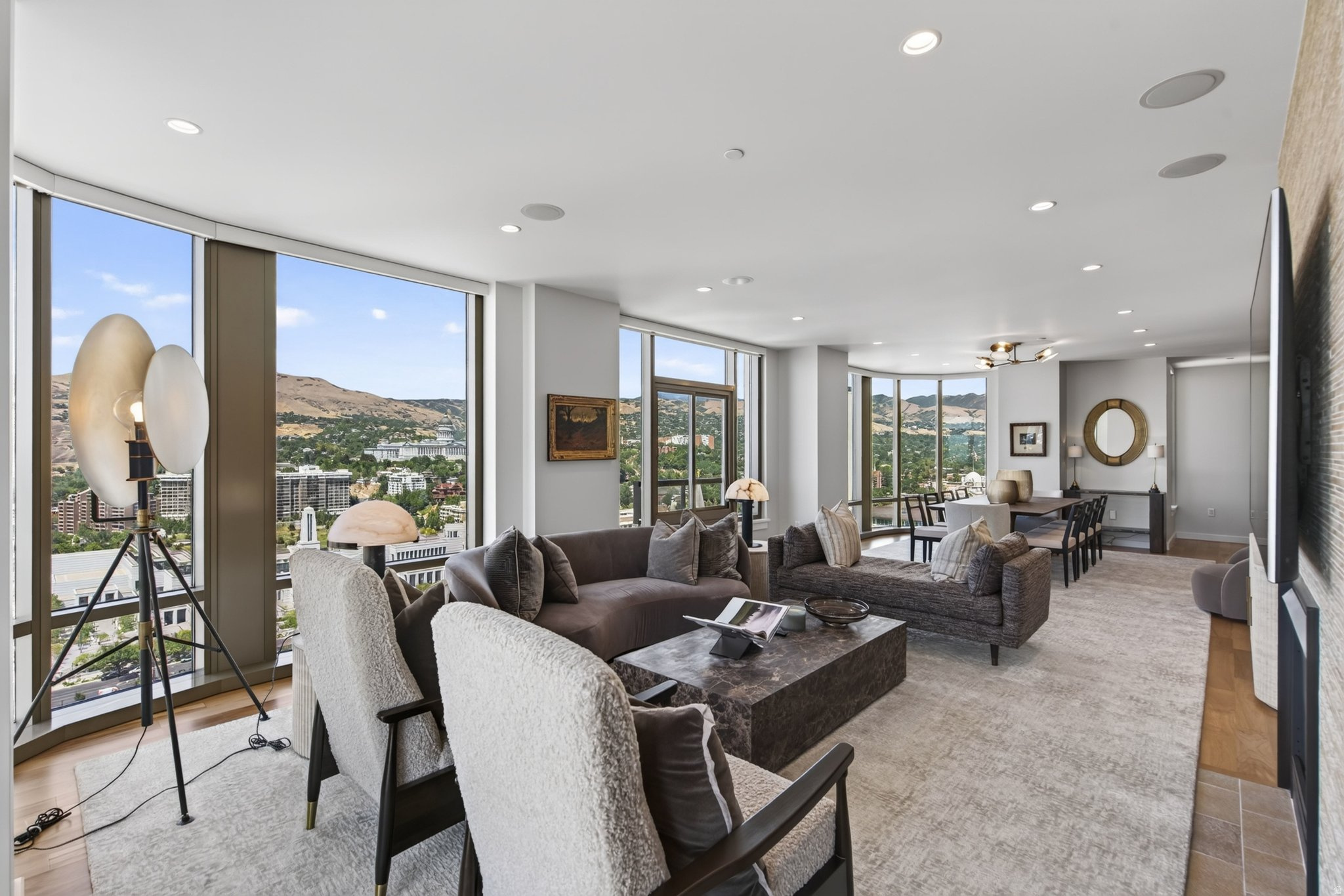 99 W SOUTH TEMPLE #2406
