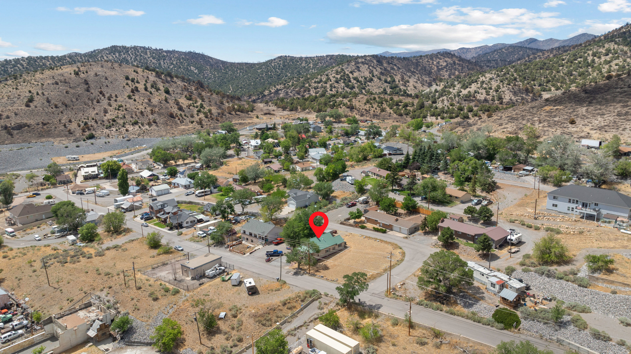 240 W LEADVILLE ROW