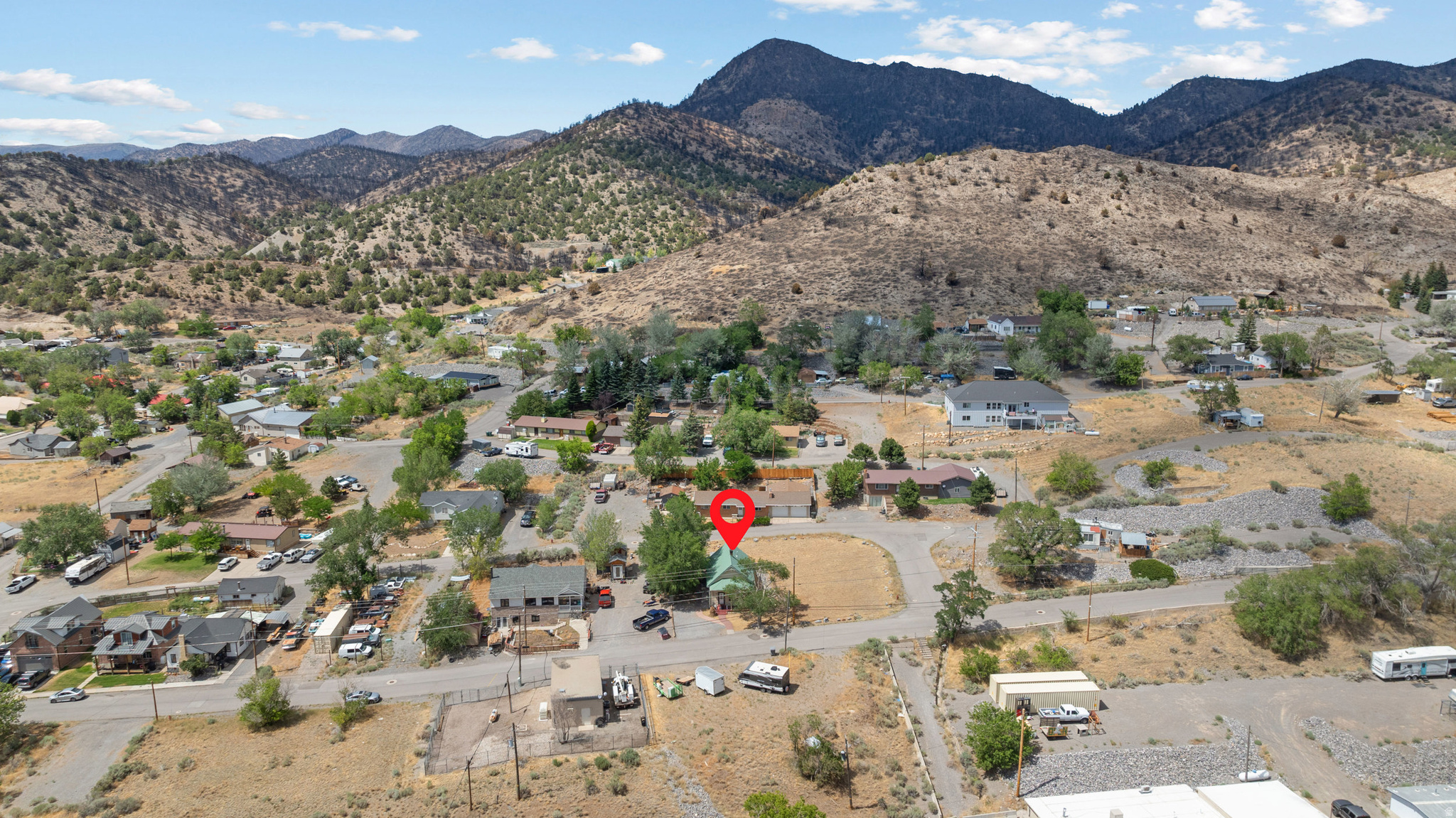 240 W LEADVILLE ROW