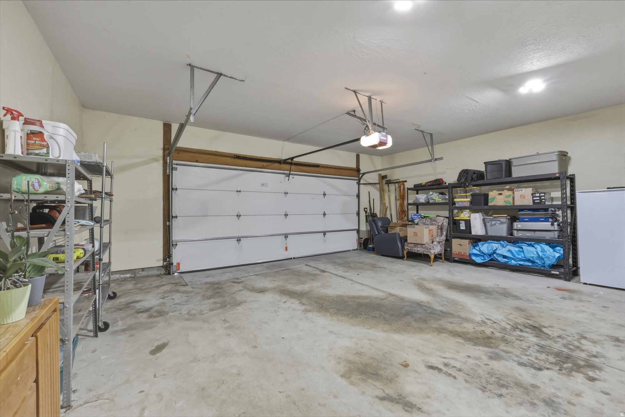 6119 S 1085 E