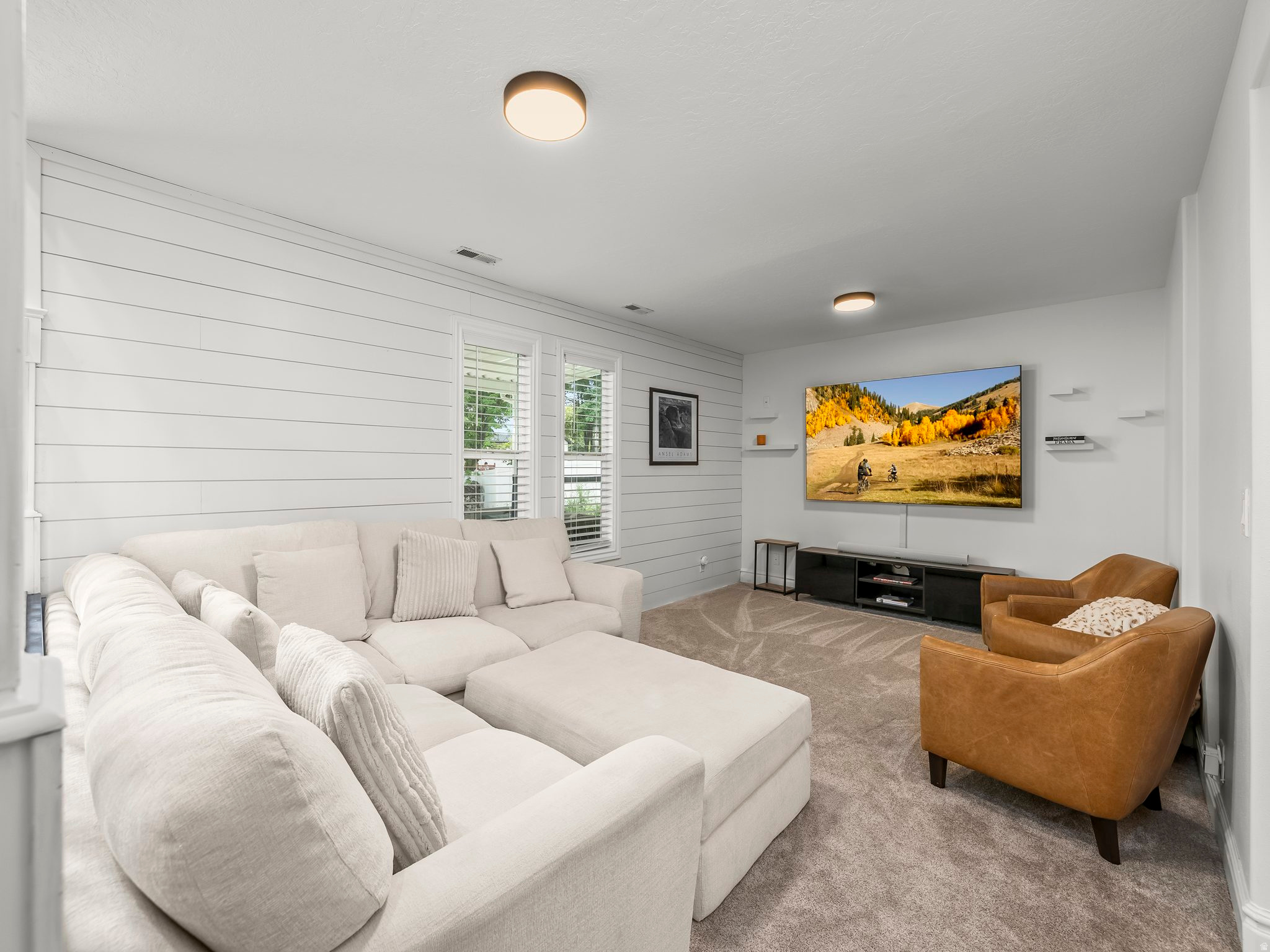 51 E REDWING CT