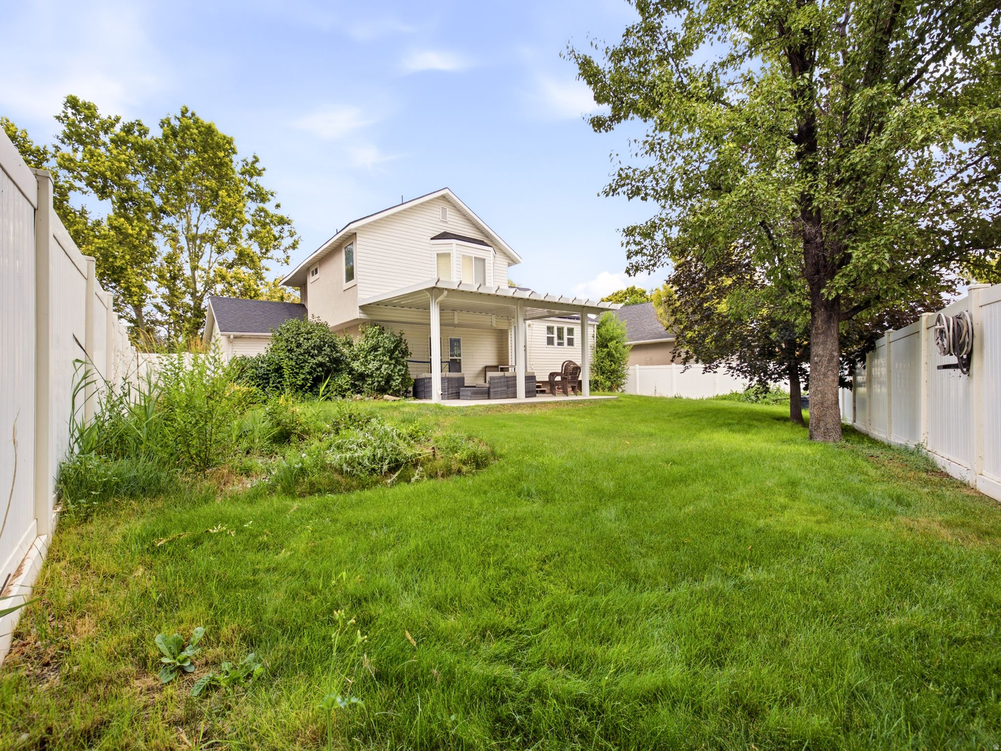 51 E REDWING CT
