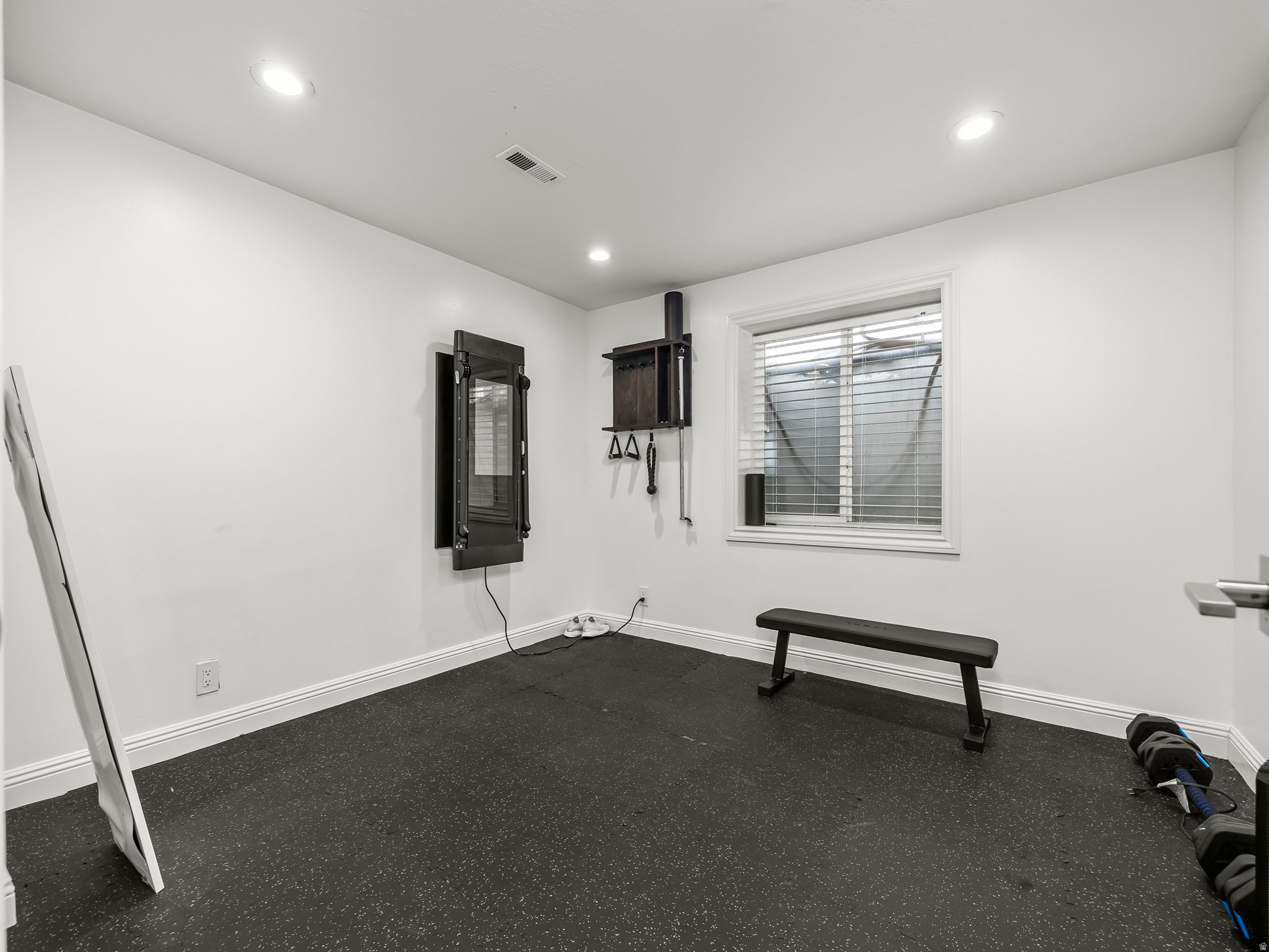 51 E REDWING CT