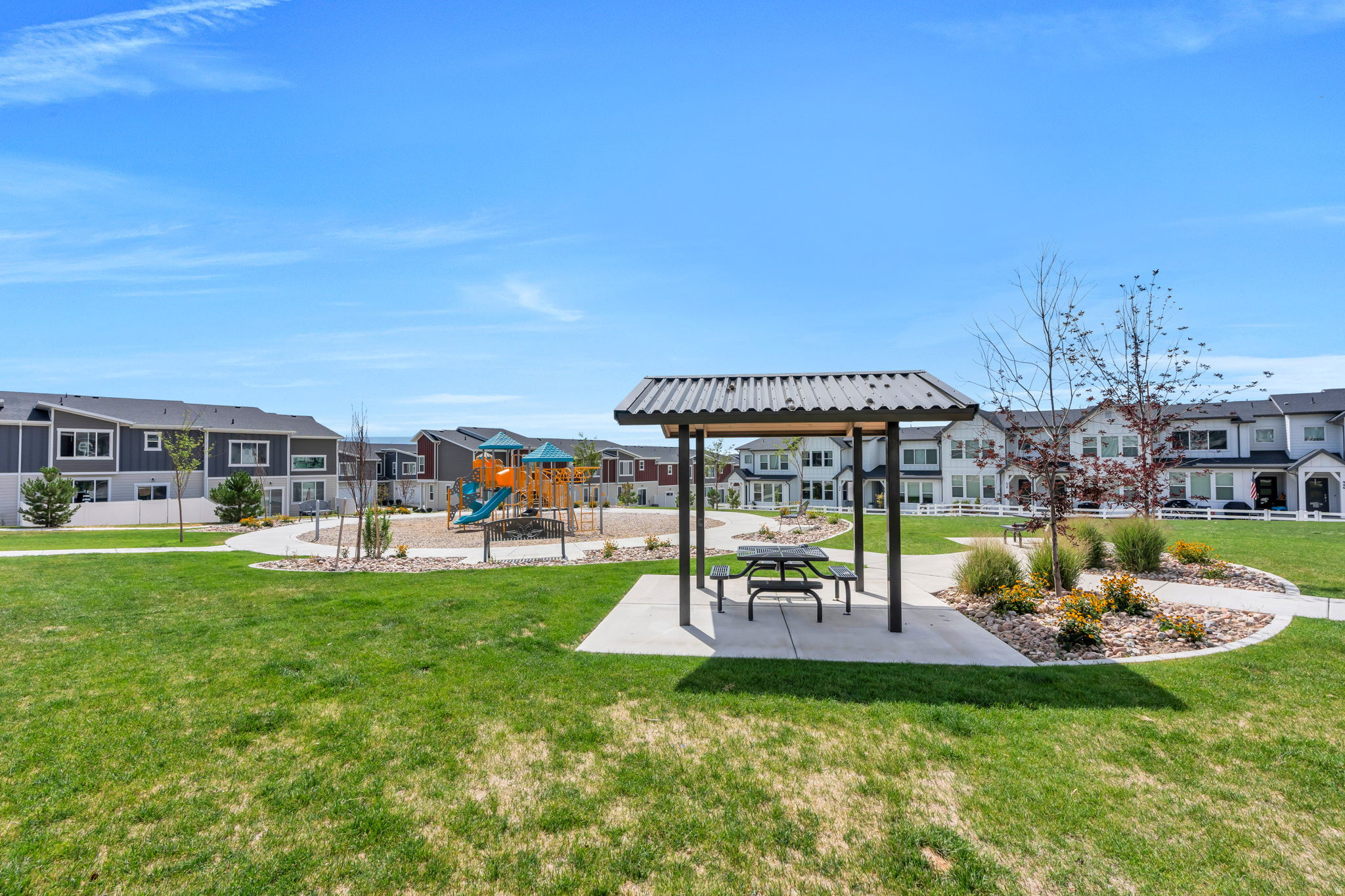 947 W TERRACOTTA DR