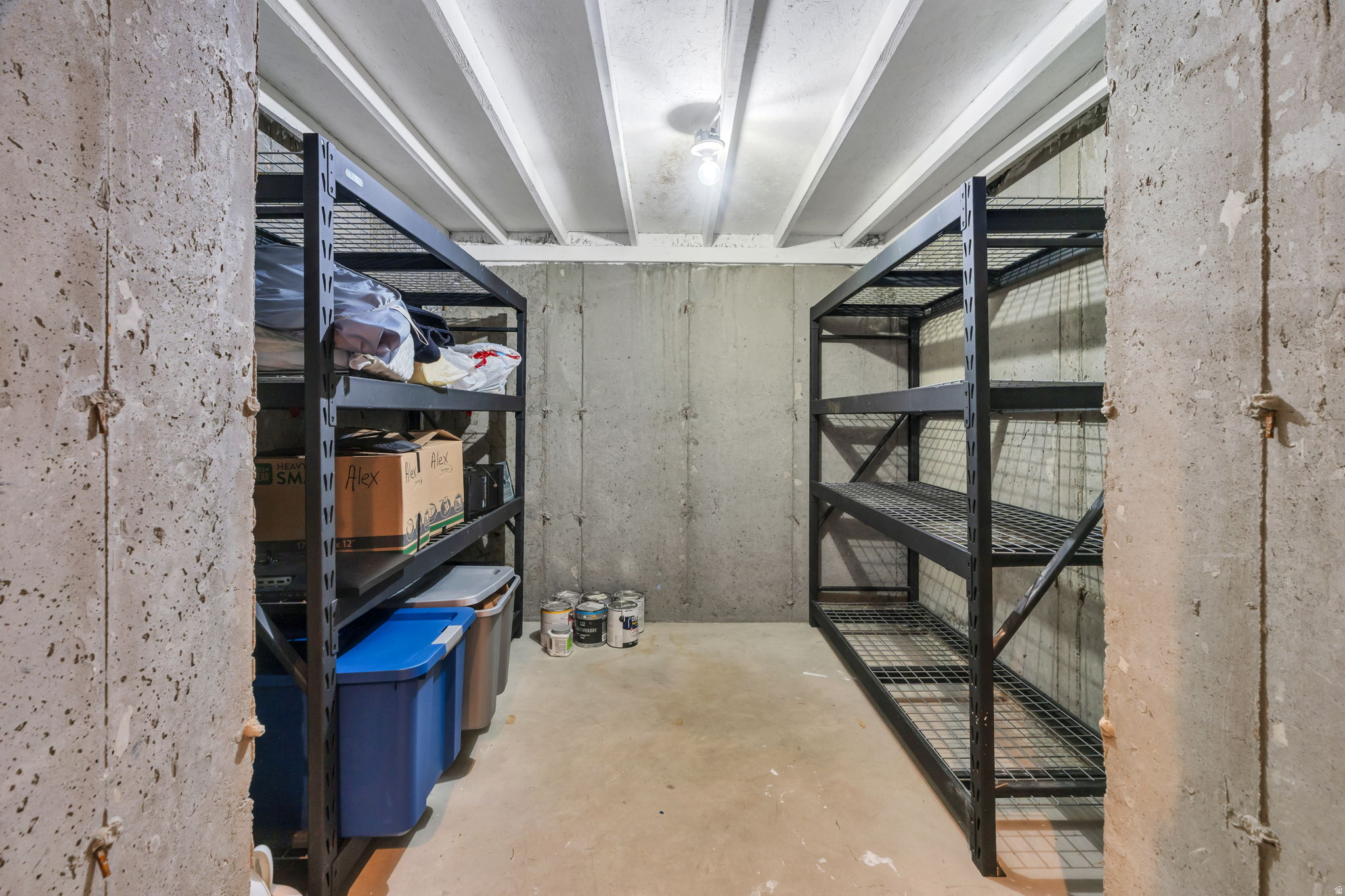 10731 N SHINNECOCK