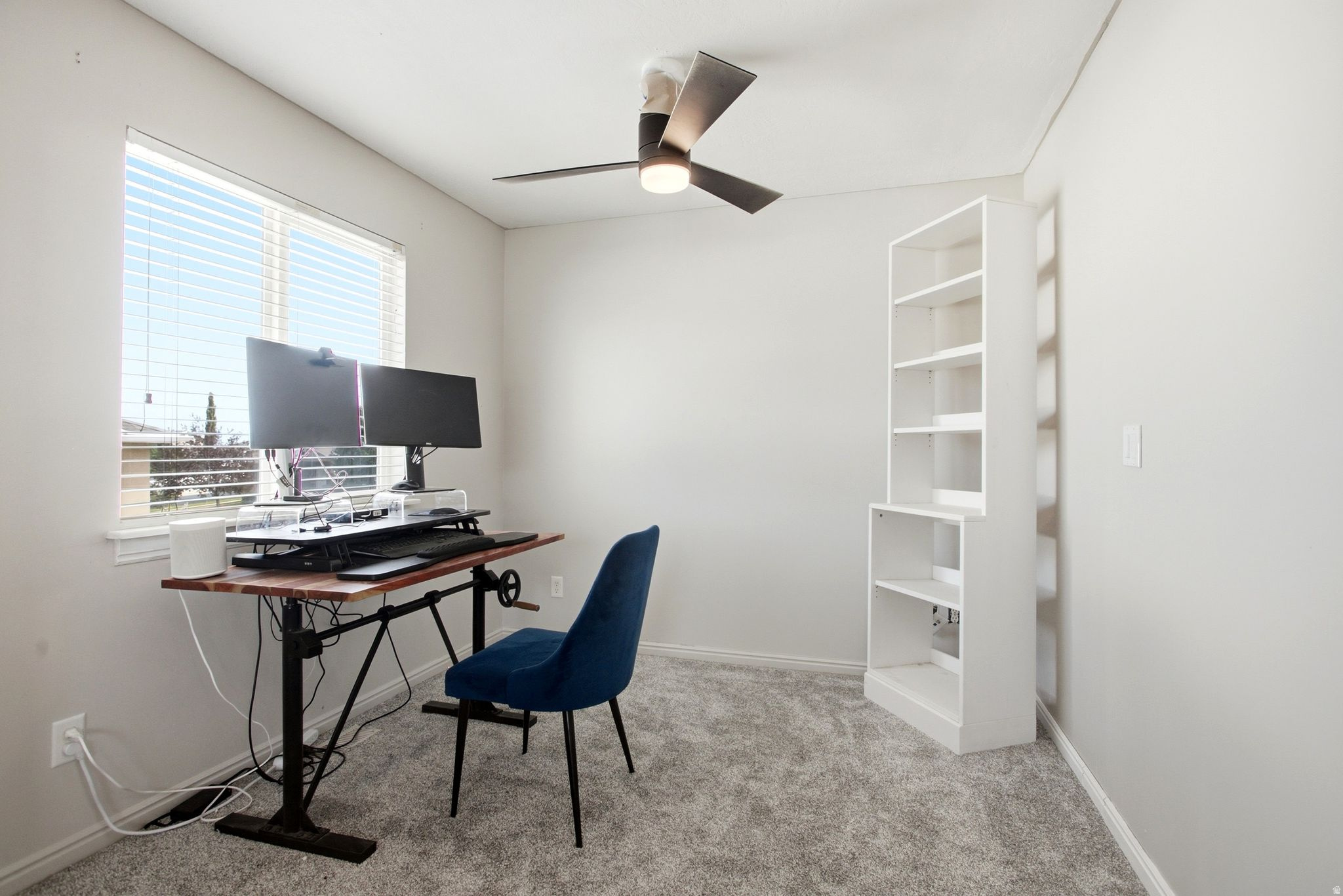 172 W ARUBA DR