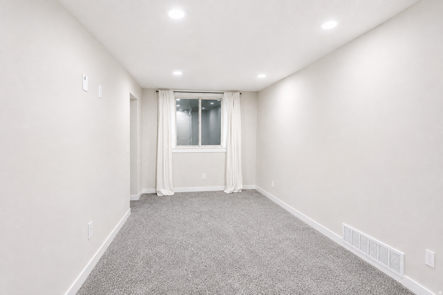 10463 N DORAL DR