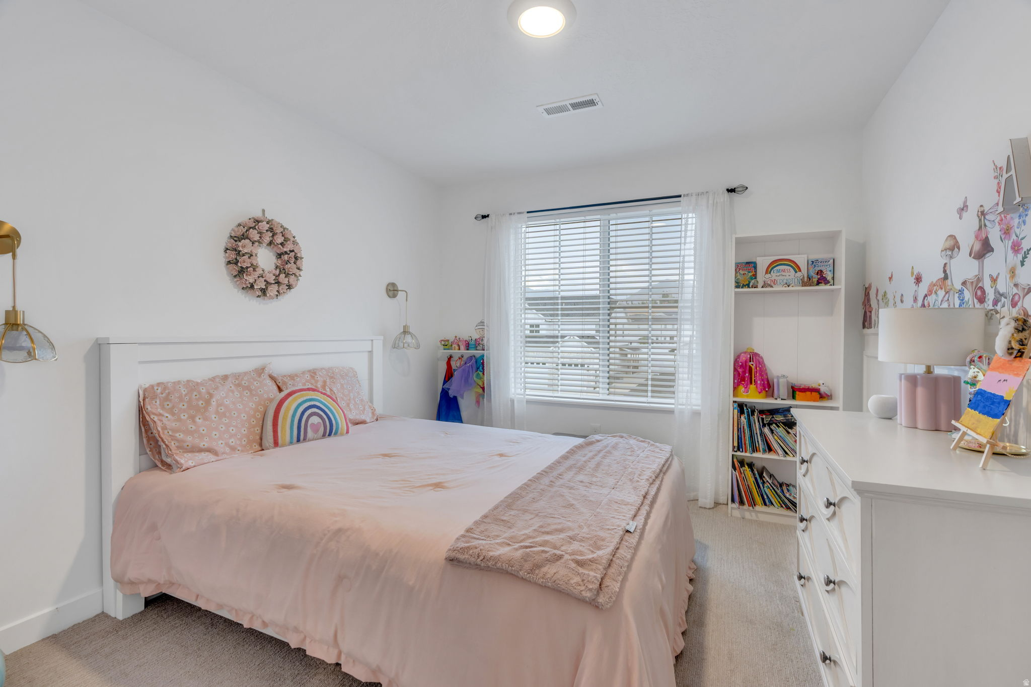3452 S MAPLETON HEIGHTS DR
